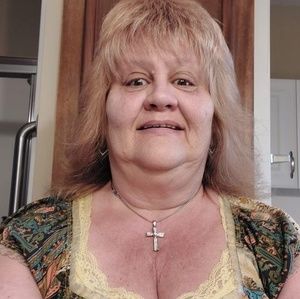 Meet your Posher, Jeanine